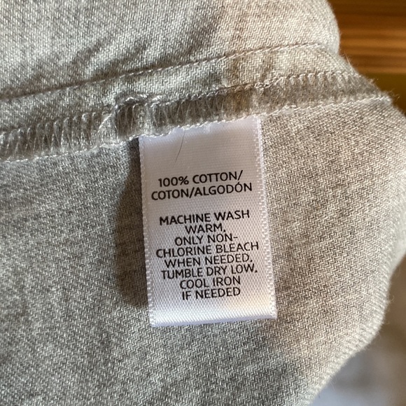 Ann Taylor Loft Open Shoulder Shirt Top - Picture 6 of 6